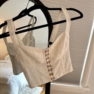 Superdown Ramona crop top